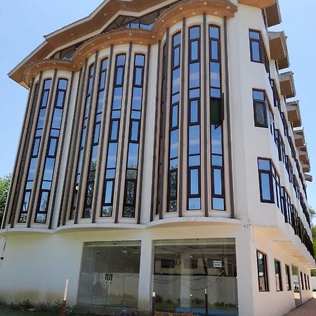 Hotel Zoon Dabb Srinagar Airport Kashmir Dış mekan fotoğraf