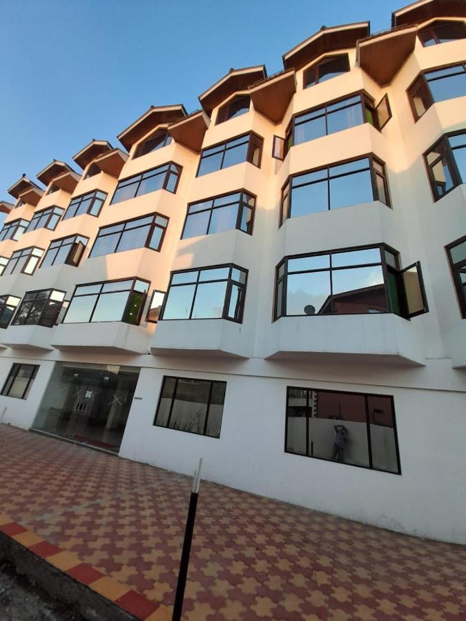 Hotel Zoon Dabb Srinagar Airport Kashmir Dış mekan fotoğraf