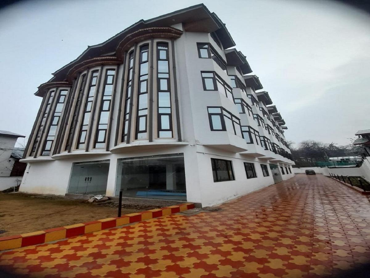 Hotel Zoon Dabb Srinagar Airport Kashmir Dış mekan fotoğraf