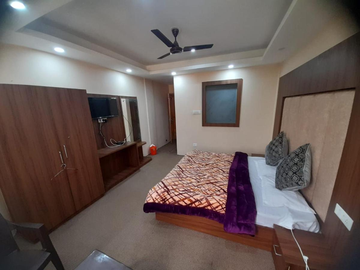 Hotel Zoon Dabb Srinagar Airport Kashmir Dış mekan fotoğraf