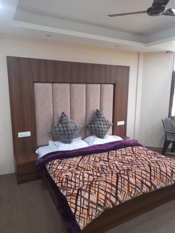 Hotel Zoon Dabb Srinagar Airport Kashmir Dış mekan fotoğraf