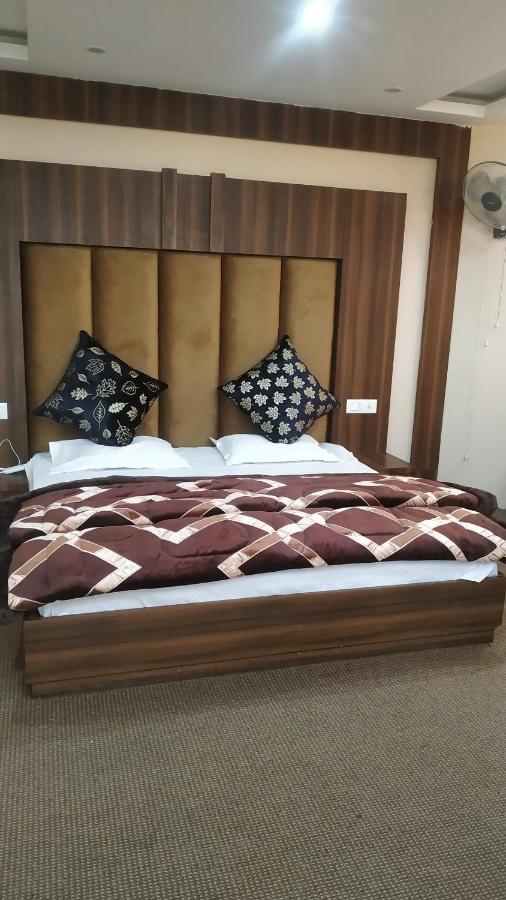 Hotel Zoon Dabb Srinagar Airport Kashmir Dış mekan fotoğraf