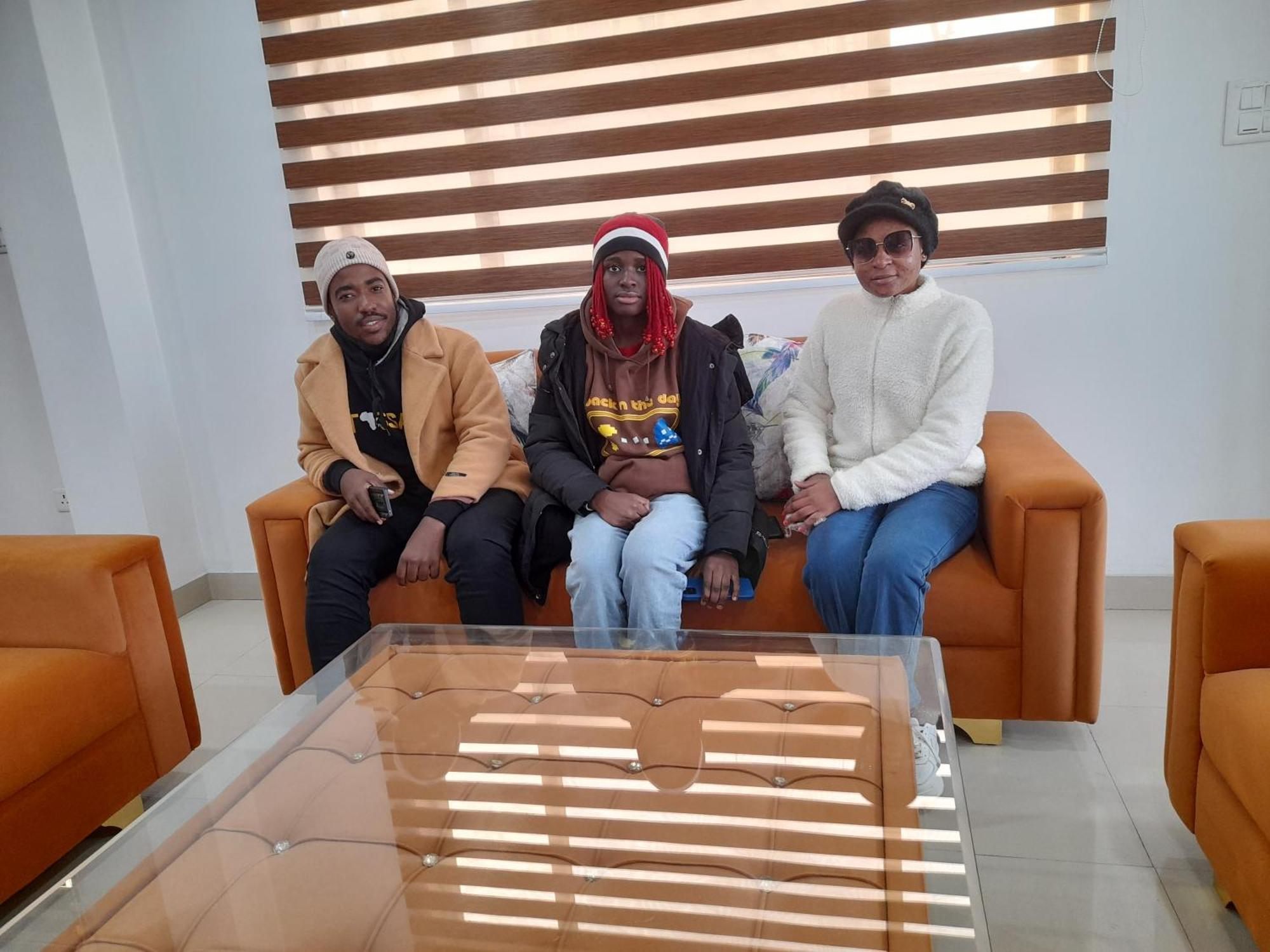 Hotel Zoon Dabb Srinagar Airport Kashmir Dış mekan fotoğraf