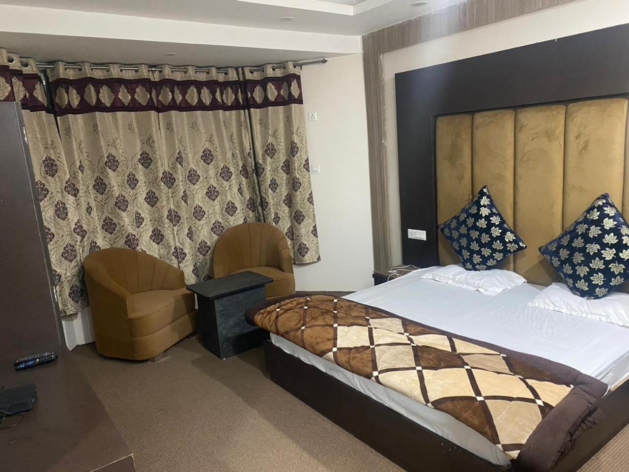 Hotel Zoon Dabb Srinagar Airport Kashmir Dış mekan fotoğraf