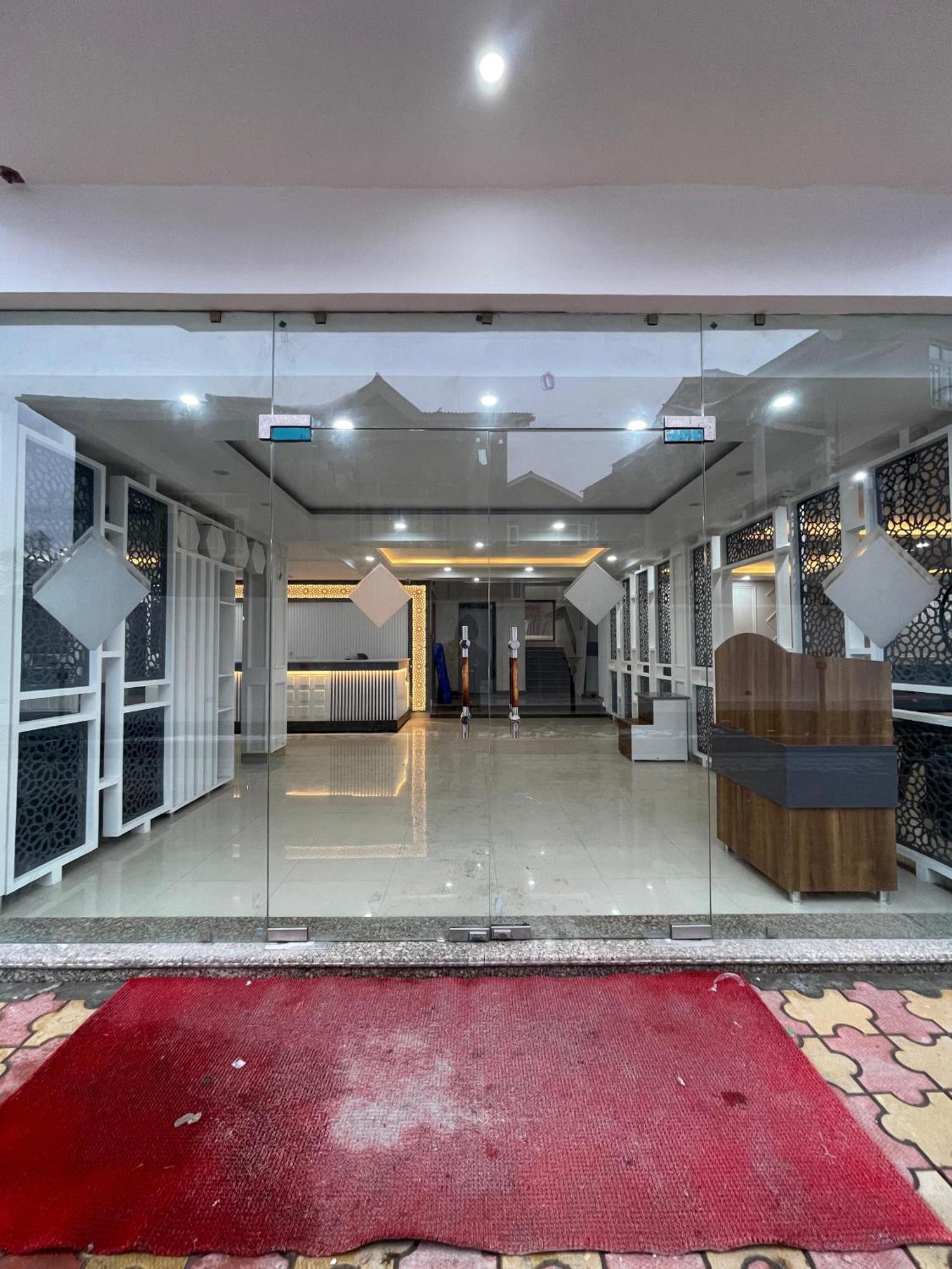 Hotel Zoon Dabb Srinagar Airport Kashmir Dış mekan fotoğraf