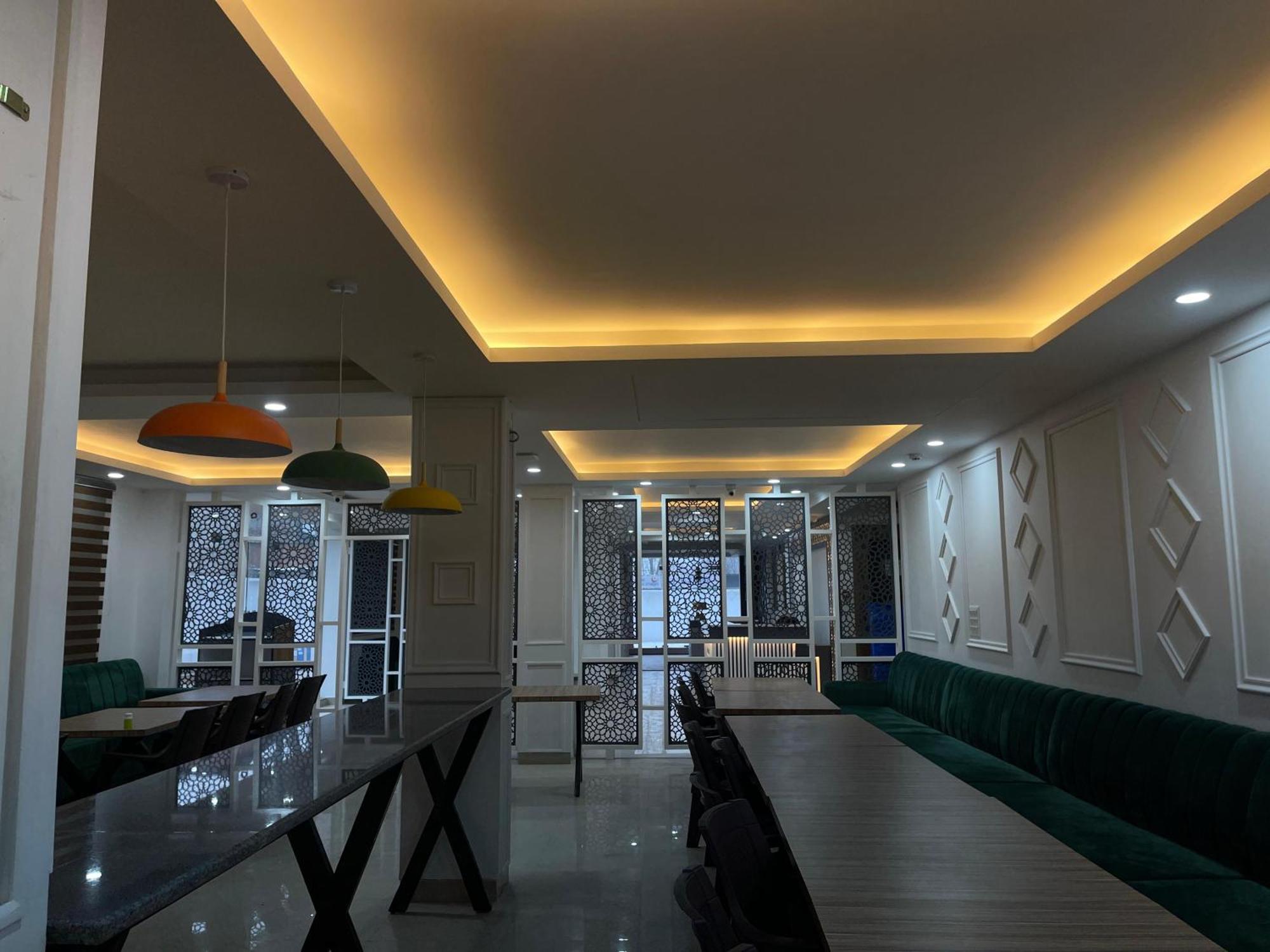 Hotel Zoon Dabb Srinagar Airport Kashmir Dış mekan fotoğraf